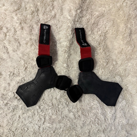Gymreapers Black and Red Lifting Straps Small - Picture 2 of 6